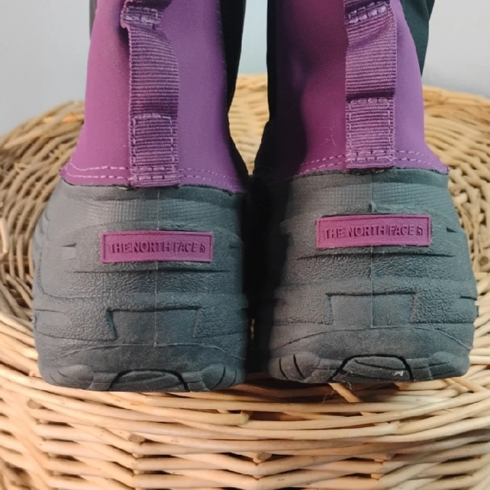 The North Face Insulated Waterproof Boots Big Kids' Size 5 Purple Black Gray